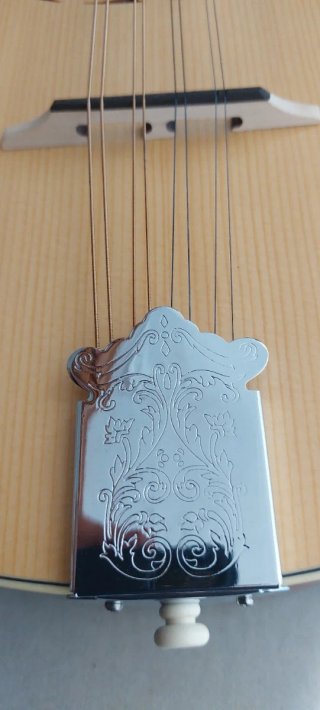 Mandolina Octava con funda