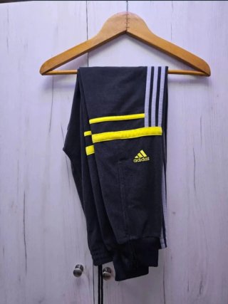Pantalón chándal Adidas Challenger Negro/Amarillo