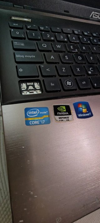 ASUS i7 Roto