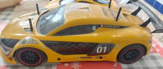 Coche Ferrari Teledirigido Rojo y Amarillo