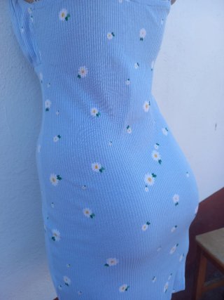 Vestido de tirantes con estampado floral Bershka M