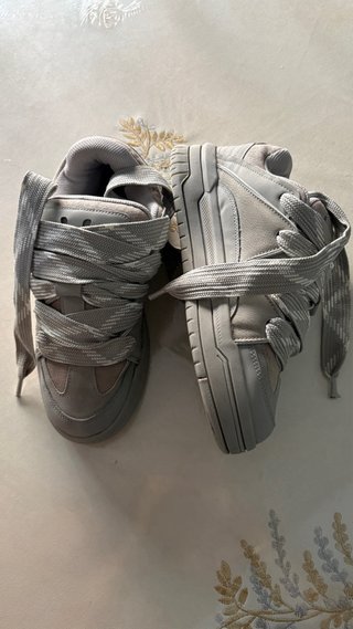 Zapatillas Bershka grises talla 42