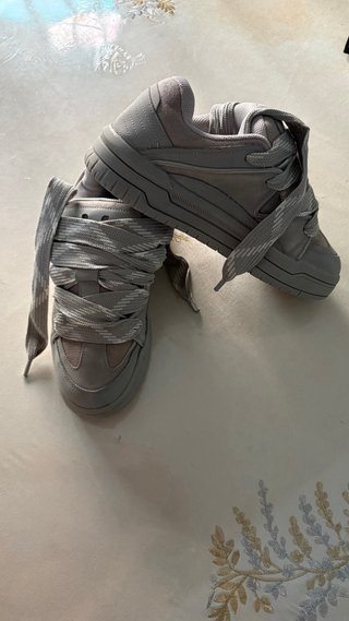 Zapatillas Bershka grises talla 42
