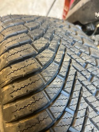 Llantas Ekken EK42 15x6.5J 4x108 63.4mm
