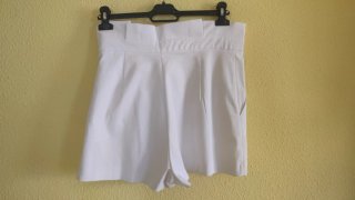 Pantalón corto blanco