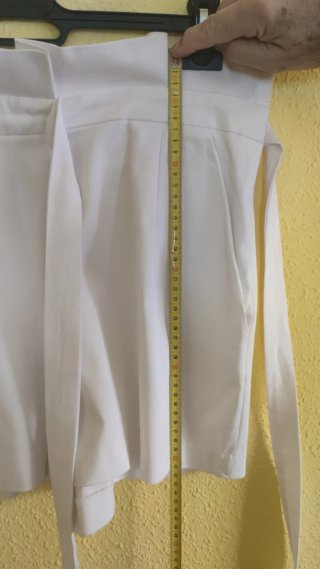 Pantalón corto blanco