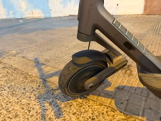 Xiaomi 4 Ultra Pro Patinete Eléctrico