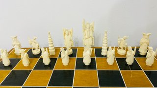 Antiguo juego ajedrez chino tallado a mano