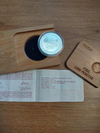 Moneda 2000 Pesetas Plata Juan Carlos I FDC