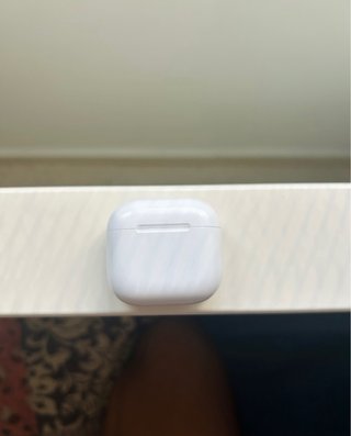 AirPods 4 ANC estuche A3059 + AirPod izq