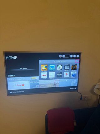 TV LG 42” Full HD Smart TV