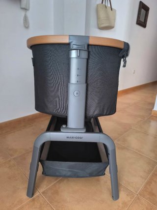 Minicuna bebé como nueva Maxicosi