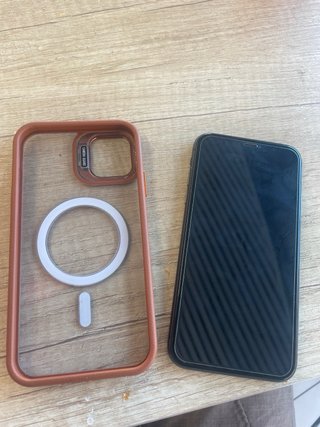 iPhone 11 128GB Negro + Funda