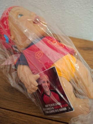 Baby Pelón La Roja España Muñeco