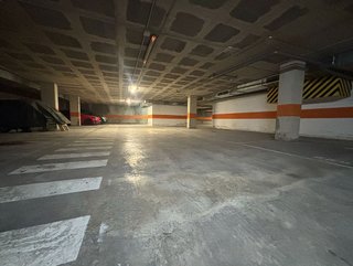 Garaje en venta en Centre en Ripollet
