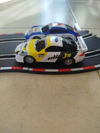 2 Coches Scalextric Compact Porsche 911