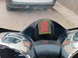 Suzuki GSF 600S Bandit Negra