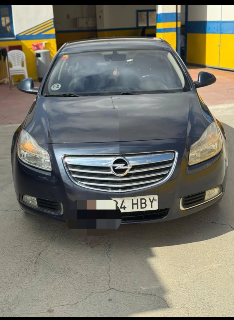 Opel Insignia 2011 - foto 1