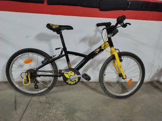 Bicicleta Infantil Btwin Negra y Amarilla