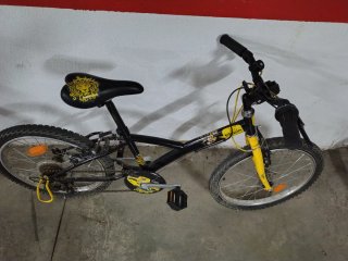 Bicicleta Infantil Btwin Negra y Amarilla
