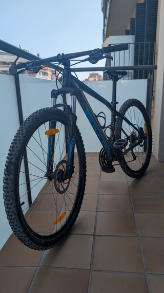 Bicicleta Specialized Rockhopper 29