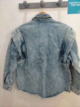 Chaqueta vaquera FR desgastada