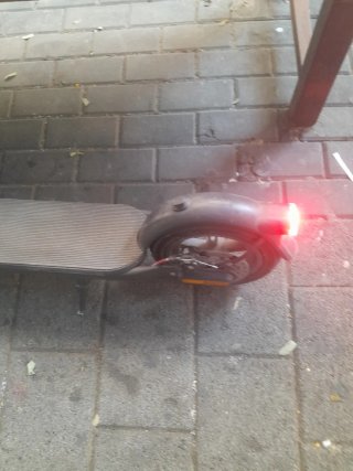 Patinete eléctrico xiaomi scooter4  me urge vender