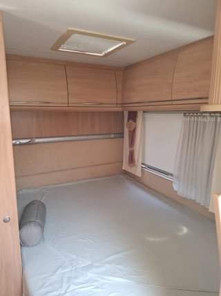 Bürstner City 455 TS con   Toldo