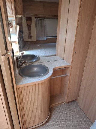 Bürstner City 455 TS con   Toldo
