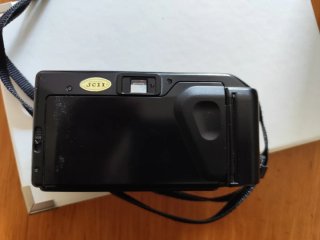 Cámara Minolta AF-E II Negra Con funda gratis.