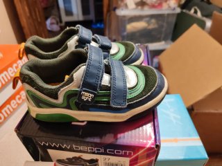 Zapatillas niño velcro talla 27