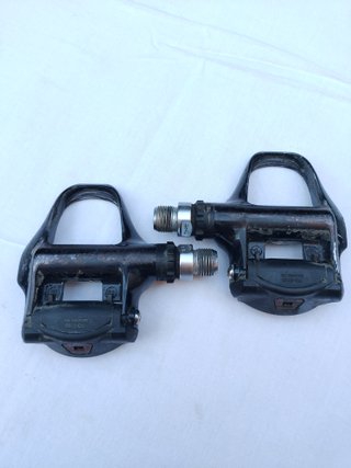 Pedales Shimano 105
