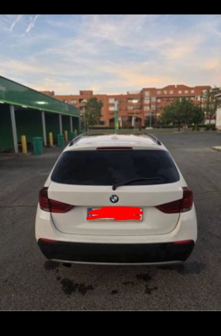 BMW X1 2011