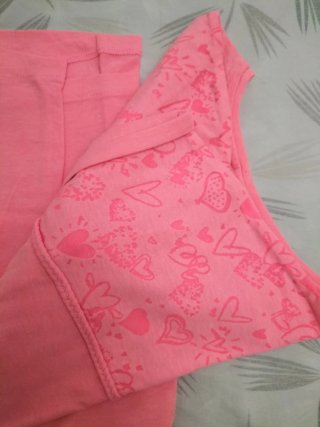 Lote 2 Camisetas Primark  y Zara de niña