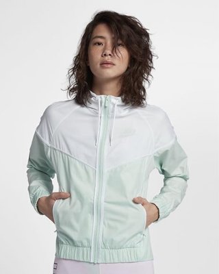 Chaqueta cortavientos Nike Windrunner Verde/Blanca