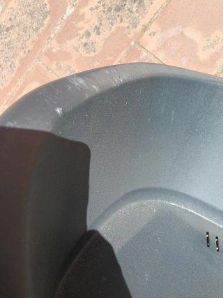 Cama rígida para mascotas gris
