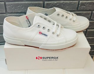 Superga 2750 Blancas Talla 37 Nuevas a estrenar.
