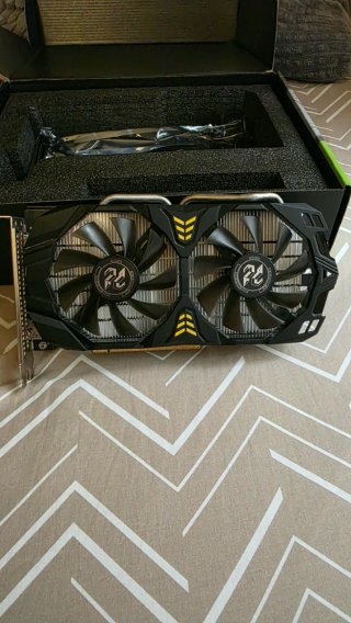 Tarjeta Gráfica PELADN RX 580 8GB