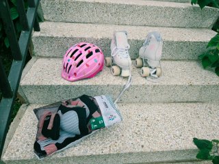 Patines infantiles + casco + protecciones