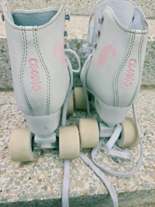 Patines infantiles + casco + protecciones