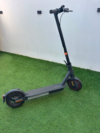 Patinete Eléctrico Xiaomi Mi Scooter 1S