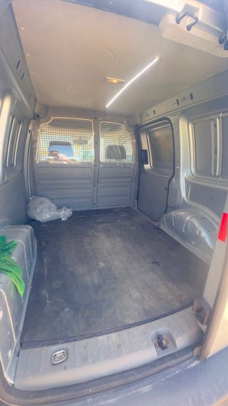 Volkswagen Caddy 2011
