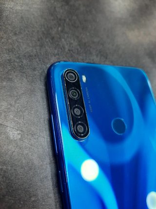 Xiaomi Redmi Note 8 64GB con funda