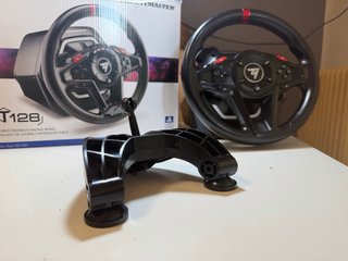 Thrustmaster T128 Volante PlayStation
