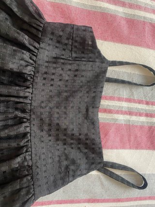 Top Zara negro tirantes vuelo