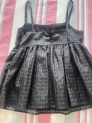 Top Zara negro tirantes vuelo