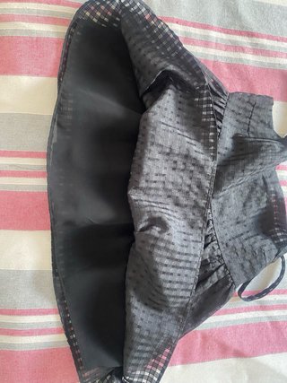 Top Zara negro tirantes vuelo