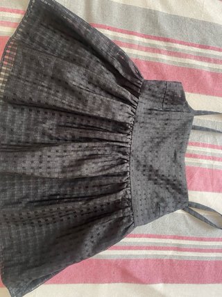Top Zara negro tirantes vuelo