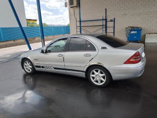 Mercedes-Benz Clase C 220 CDI