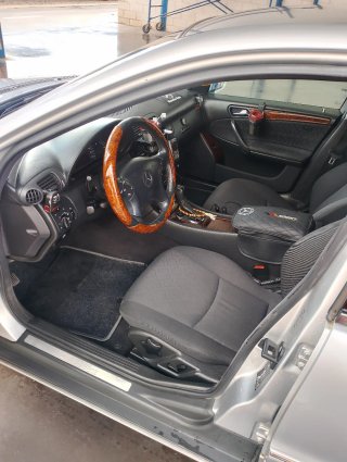 Mercedes-Benz Clase C 220 CDI